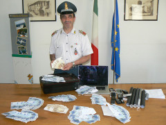 Denaro falso sequestrato dalla GDF di Macerata