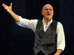 Claudio Bisio