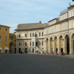 Fermo, piazza del Popolo e palazzo dei Priori