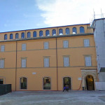 La Biblioteca Comunale Mozzi - Borgetti, in piazza Vittorio Veneto, a Macerata