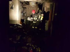 Incendio in uno studio commerciale