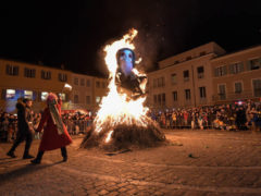 Rogo del Martedì Grasso in piazza a Fano