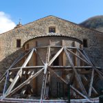 Abside del Santuario dell'Ambro danneggiato dal terremoto