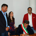 Una delle firme del patto per clima e ambiente