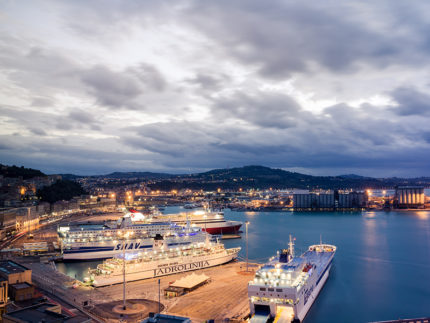 Veduta del porto di Ancona