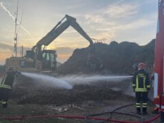 Incendio nella discarica di Fano