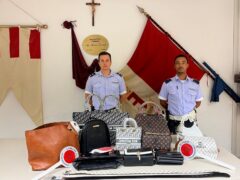 Merce contraffatta sequestrata dalla Polizia Locale di Fano