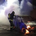 Automobile divorata dalle fiamme a Sant'Elpidio a Mare