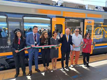Un nuovo treno elettrico a disposizione dei viaggiatori delle Marche