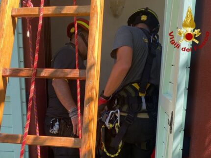 Soccorsi a una donna caduta a Sirolo