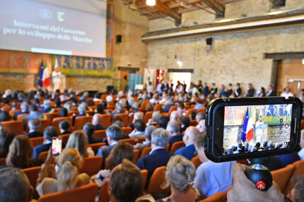 Platea per Giorgia Meloni ad Ancona