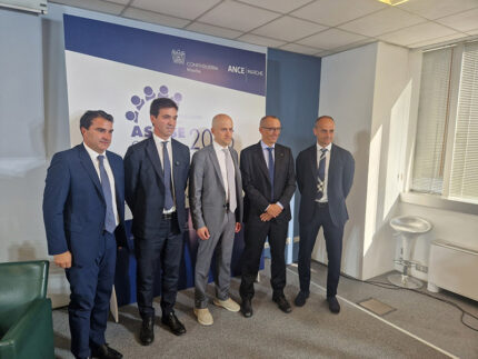 Acquaroli e Ricci a confronto in Confindustria Marche