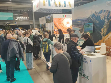 Turismo: stand promozionale Regione Marche