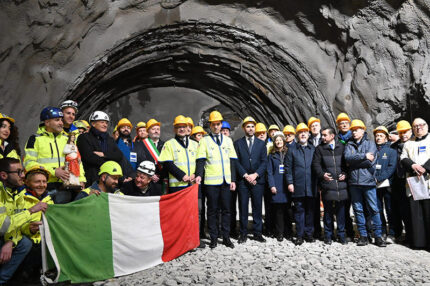 Realizzazione galleria Trisungo sulla Salaria