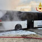 Incendio nel deposito Start di Porto d'Ascoli