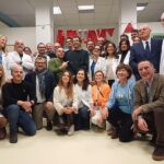 Valentino Rossi e il suo team di motociclismo all'ospedale Salesi