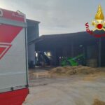 Imballatrice in fiamme a Sant'Elpidio a Mare