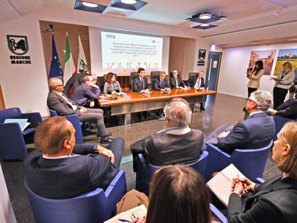Presentazione bando Regione Marche per finanziamento imprese su linea EU Blending