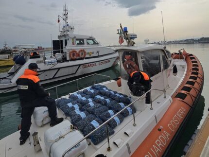 Vongole sequestrate dalla Guardia Costiera