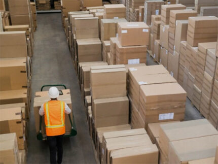 Magazzino, logistica, merci