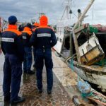 Peschereccio a rischio affondamento nel porto di San Benedetto