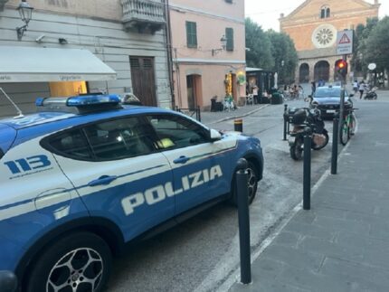 Forze dell'ordine a Chiaravalle