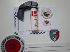 Spray lacrimogeno e hashish sequestrati dalla Polizia Locale di Falconara