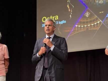 L'assessore regionale Bugaro a Jazz'Inn